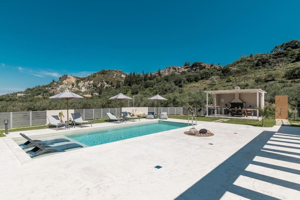 Melissia Luxury Villa Каламакі Екстер'єр фото